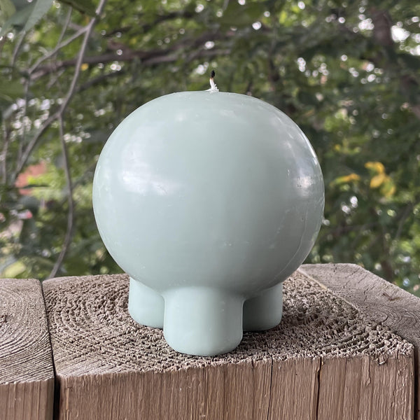 UNSCENTED CANDLE - PLUMP IN OCEAN // CHANDELLE NON PARFUMÉE - PLUMP OCÉAN