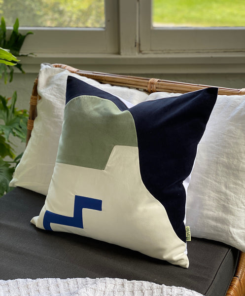 GRECE THROW PILLOW - NIGHT // COUSSIN GRECE - NUIT