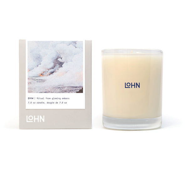 SCENTED CANDLE - SPRUCE & WOODSMOKE // CHANDELLE PARFUMÉE - ÉPICEA ET FEU DE BOIS